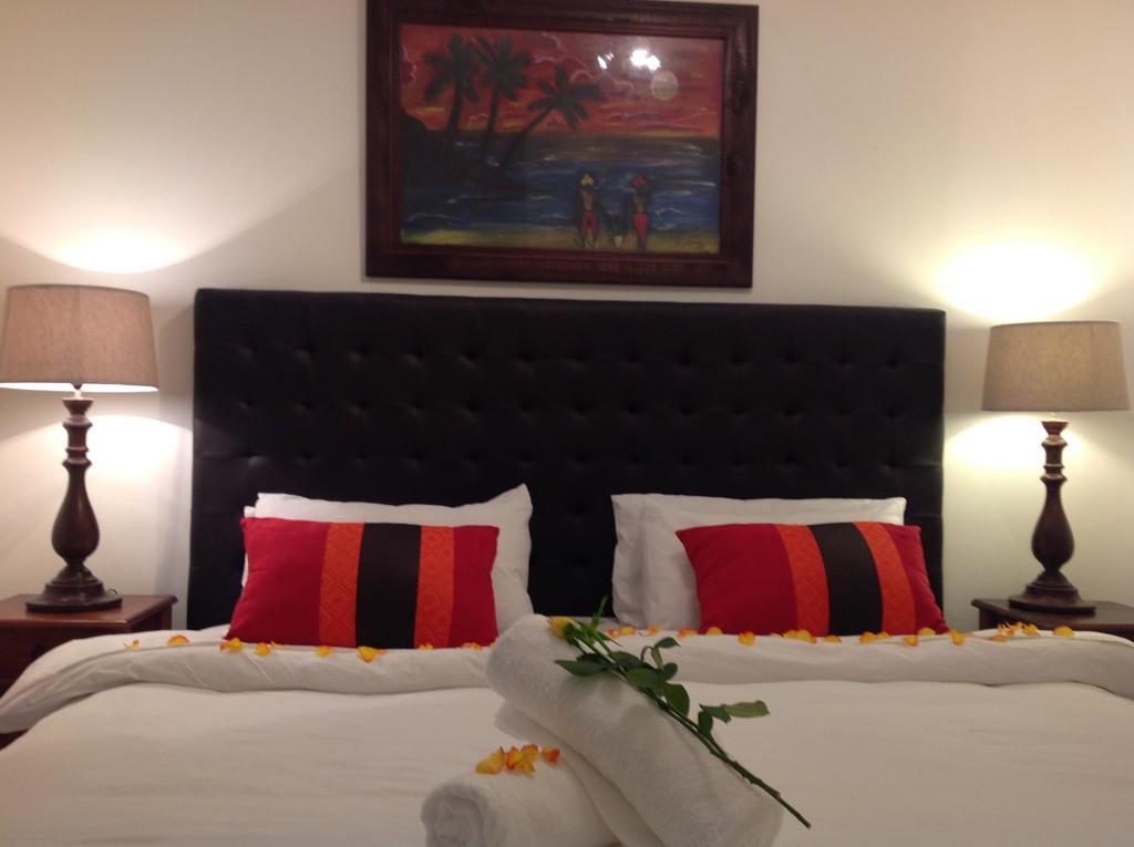 Secret Garden Guesthouse Блуберґстранд Номер фото