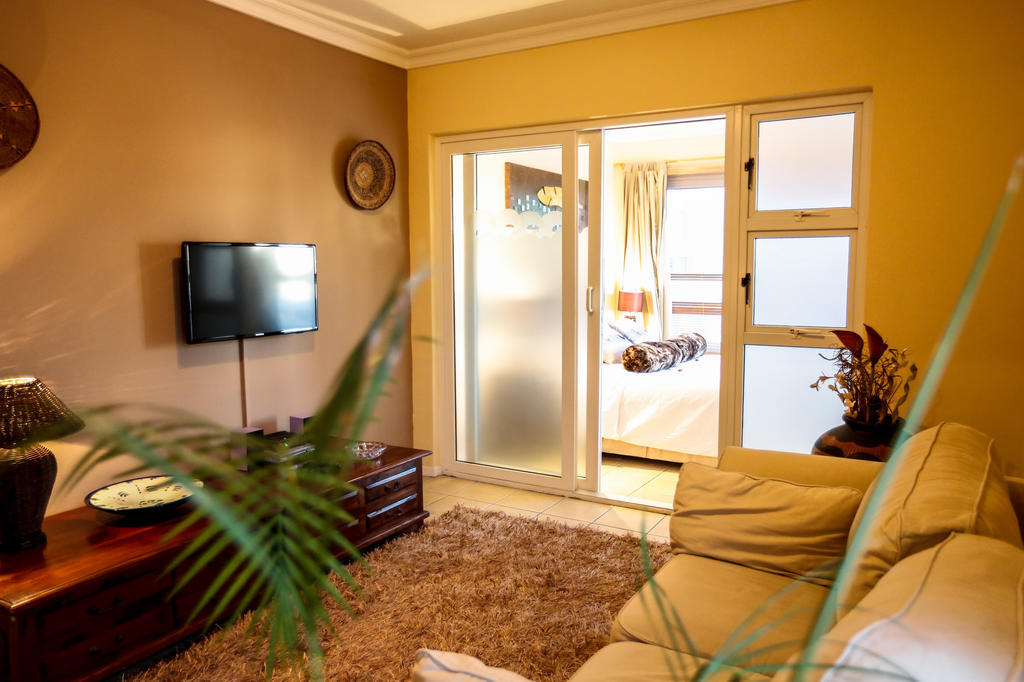 Secret Garden Guesthouse Блуберґстранд Номер фото